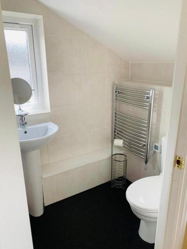 Nevis Rooms - Self Check In With Free Onsite Parking Inverlochy Dış mekan fotoğraf